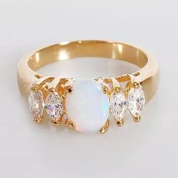 Кольцо с японским опалом "Кабошон в цирконах", позолота с родированием, размер 16