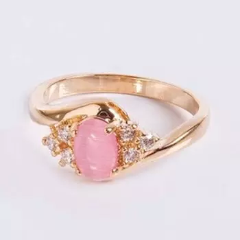 Кольцо с розовым кошачьим глазом "Ромбы", позолота с родированием, размер 16
