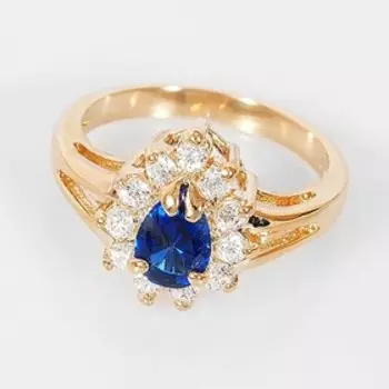 Кольцо со шпинелью "Капля в цирконах", позолота с родированием, размер 17