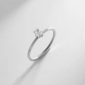 Кольцо XUPING мерцание, цвет белый в серебре, размер 17