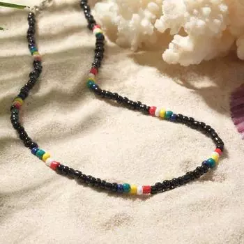 Колье "Бисер" разноцветные бусинки, цвет чёрный, 40см