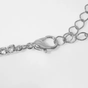 Колье Love, цвет белый в серебре, 34 см