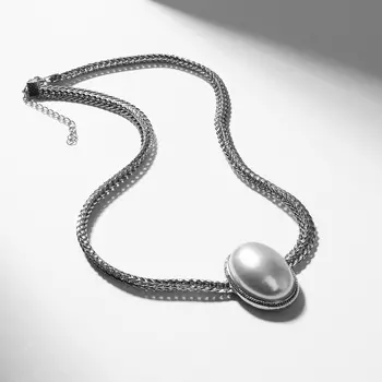 Колье «Жемчужина» овал, белое в серебре, 40 см