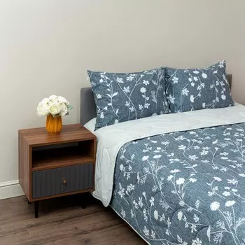 Комплект 1.5 сп: одеяло 145x220 см, простыня 150x220 см, наволочки 50x70 см - 1 шт