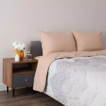 Комплект 1.5 сп: одеяло 145x220 см, простыня 150x220 см, наволочки 50x70 см - 1 шт