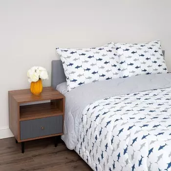 Комплект 1.5 сп: одеяло 145x220 см, простыня 150x220 см, наволочки 50x70 см - 1 шт