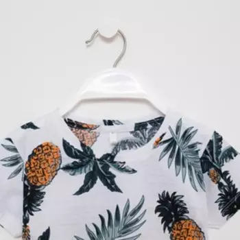 Комплект (футболка и шорты) для мальчика, цвет белый/оранжевый, рост 134