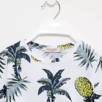 Комплект (футболка и шорты) для мальчика, цвет белый/жёлтый, рост 116