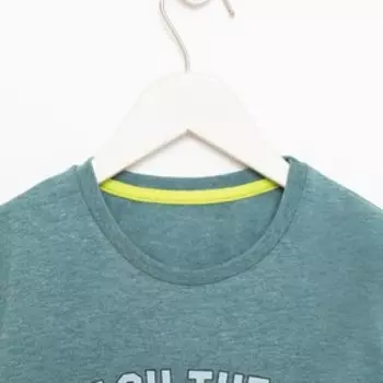 Комплект (футболка/шорты) для мальчика, цвет чёрный/зелёный, рост 122 см