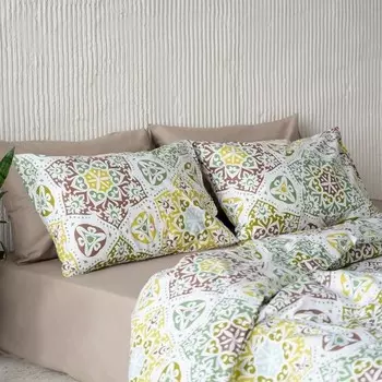 Комплект: пододеяльник с наволочками 2 сп «Диу», размер 175х215 см, 50х70 см - 2 шт, цвет горчичный