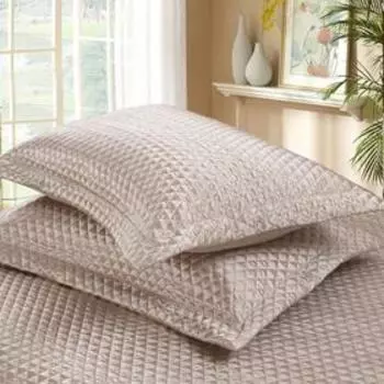 Комплект с покрывалом «Тринити», размер 240х260 см, 50х70 см-2 шт