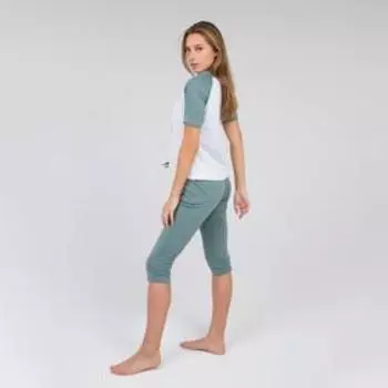 Комплект женский (футболка, бриджи), цвет микс, размер 56