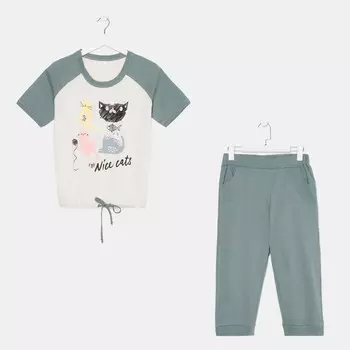 Комплект женский (футболка, бриджи), цвет зелёный, размер 52