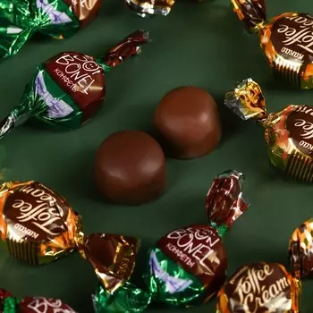 Подарочный набор с двумя видами конфет «23 февраля»