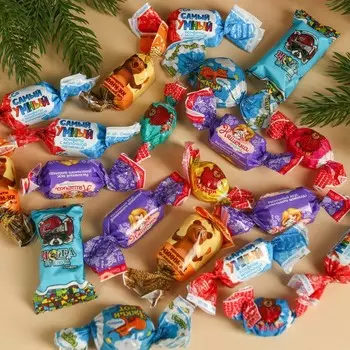 Конфеты в коробке «Сладкого года», ассорти, 300 г.