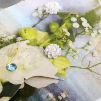 Конверт для денег "Поздравительный" глиттер, белые розы, гипсофилы, 19х9 см