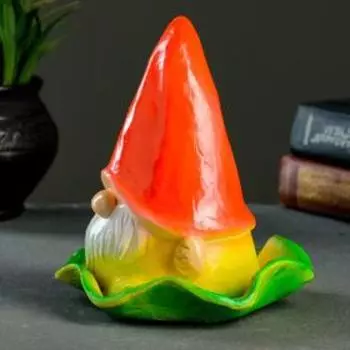 Копилка "Гном на листике" 16х15х15см