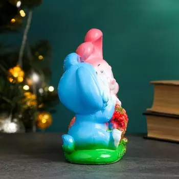 Копилка "Кролики с клубникой 16х16х9см