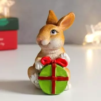 Копилка полистоун "Кролик с подарком/носком" МИКС 7,5х5,5х9,5 см