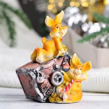 Копилка "Зайцы с сейфом" рыжие, 12см