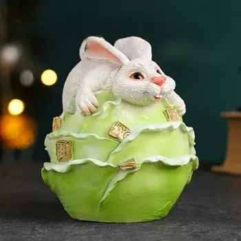 Копилка "Зайка на капусте" белый, 9,5х10х11см