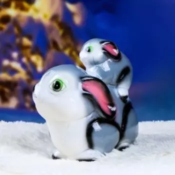 Копилка "Заяц с зайцем" 26х26см
