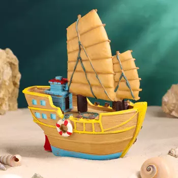 Сувенирная модель корабля «Парусник бежевый», фигурка полистоун, 15179 см