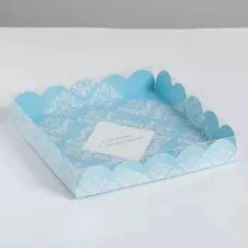 Коробка для кондитерских изделий с PVC-крышкой «Сделано с любовью», 18 × 18 × 3 см