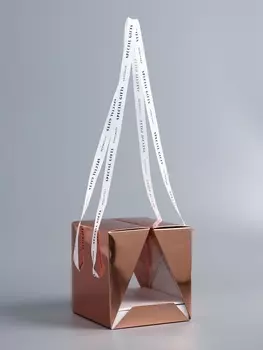 Коробка под бенто-торт с ленточками, ,розовое-золото , 15,5 х 15,5 х 16 см
