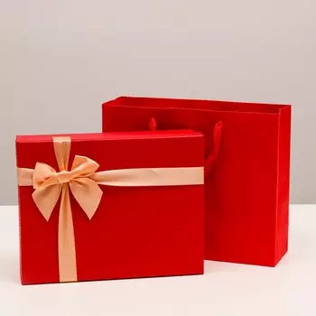 Коробка подарочная красная, 27,5х21,5х7,5 см