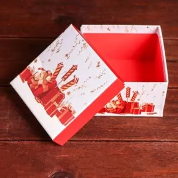 Коробка подарочная "Праздничный микс" 9.5 x 9.5 x 5.5 см