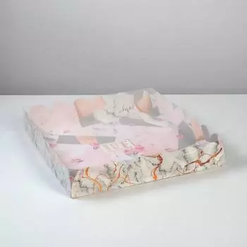 Коробка подарочная с PVC-крышкой Love, 35 × 35 × 6 см