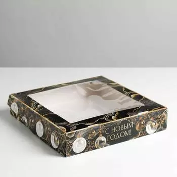 Коробка складная новогодняя Gold, 20 х 20 х 4 см