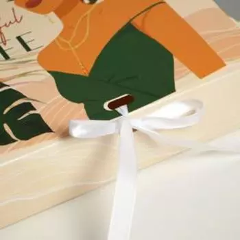 Коробка складная подарочная «GIRL», 20 × 18 × 5 см