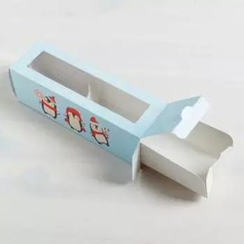 Коробка складная новогодняя «Снежная команда» 18 х 5.5 х 5.5 см.