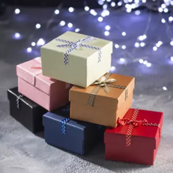 Коробочка подарочная под браслет/часы "Бантик" в горошек, 9*9, цвет МИКС