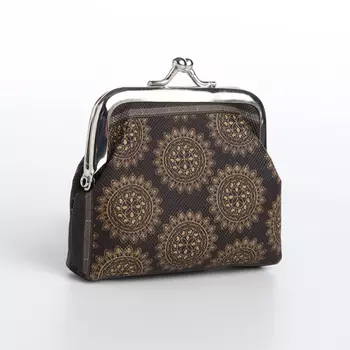 Кошелёк монетница на фермуаре, цвет коричневый