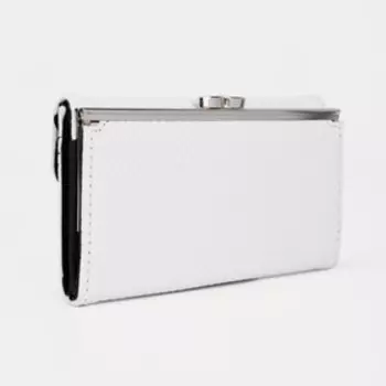 Кошелёк женский на магните, цвет белый