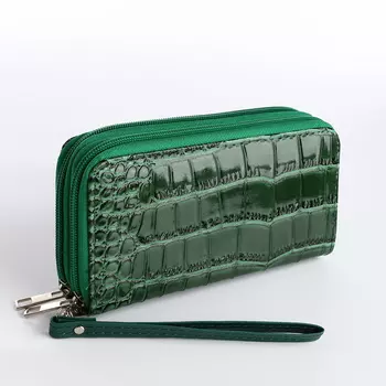 Кошелёк женский на молниях, цвет зелёный