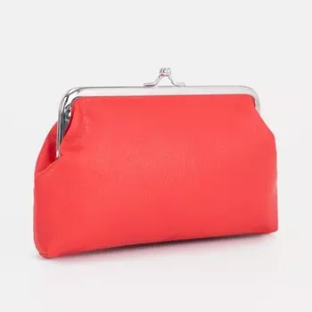 Косметичка на фермуаре, цвет красный