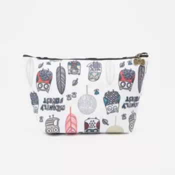 Косметичка на молнии, цвет белый