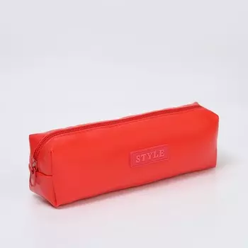 Косметичка-пенал на молнии, длина 20 см, красная