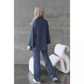 Костюм женский, размер 42