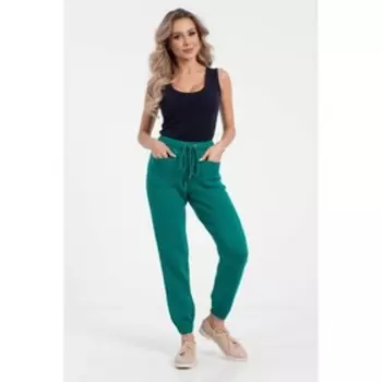 Костюм женский, размер 42