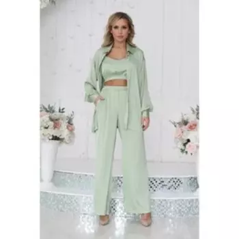 Костюм женский, размер 42