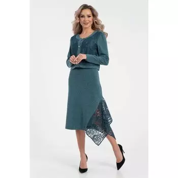 Костюм женский, размер 42