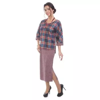 Костюм женский, размер 42