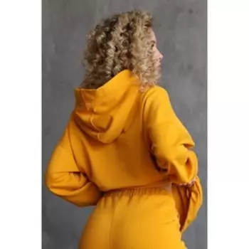 Костюм женский, размер 46