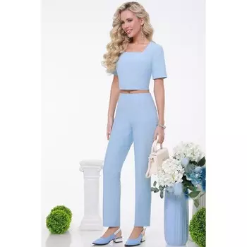 Костюм женский, размер 46