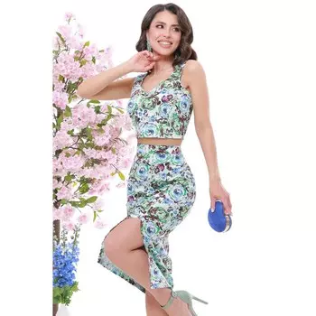 Костюм женский, размер 46